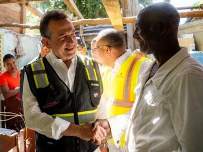 Plan de mejoras habitacionales llega a Sabana Yegua de la mano del MIVHED