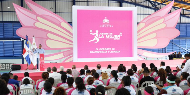 Ministro Kelvin Cruz clasura con éxito los rescatados Juegos de la Mujer 2026.
