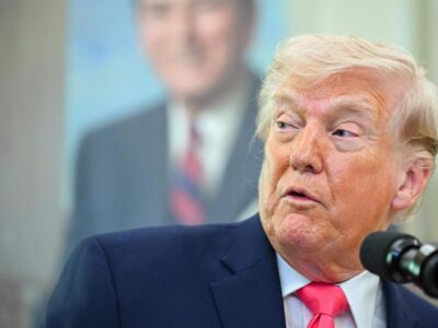 El presidente de EEUU llama "estrecho de Trump" al estrecho de Ormuz