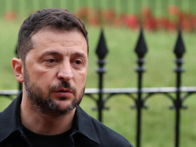 Zelenski denuncia ataques rusos con 2.360 drones, 1.320 bombas y 60 misiles en una semana