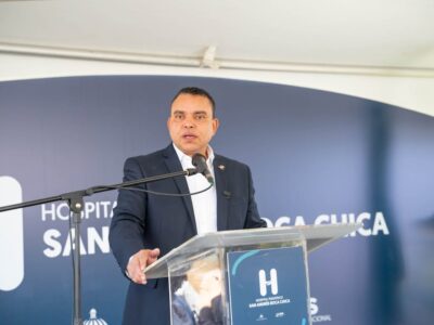 Director del SNS da primer palazo para la construcción del Hospital Pediátrico San Andrés en Boca Chica