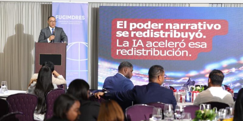 Víctor Bautista: "El periodista que no entienda la IA estará ciego, pero el que no entienda la ética estará desnudo"