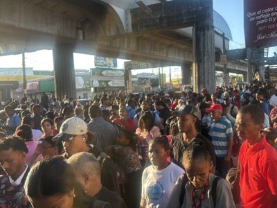 Falla eléctrica deja fuera de servicio las Líneas 1 y 2 del Metro de Santo Domingo