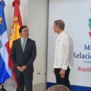 España invita a Abinader a participar en la Cumbre Iberoamericana 2026 en Madrid