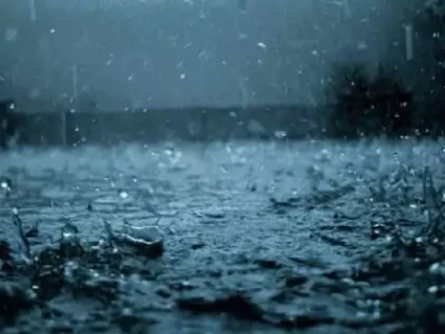 Lluvias y ráfagas de viento afectan varias provincias del país, según Indomet