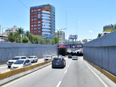 Obras Públicas anuncia cierre temporal del paso a desnivel de la 27 de Febrero con Tiradentes