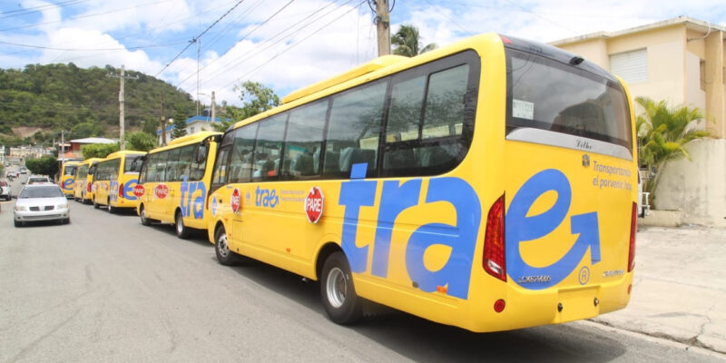 Se entrega "Negro Malo" uno de los presuntos agresores de conductor del TRAE en Santo Domingo Oeste