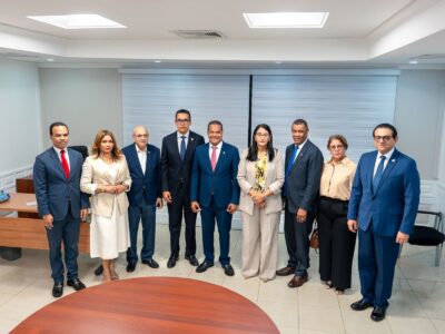Ante senadores, Silverio respalda automatización del Examen Único de Residencias Médicas
