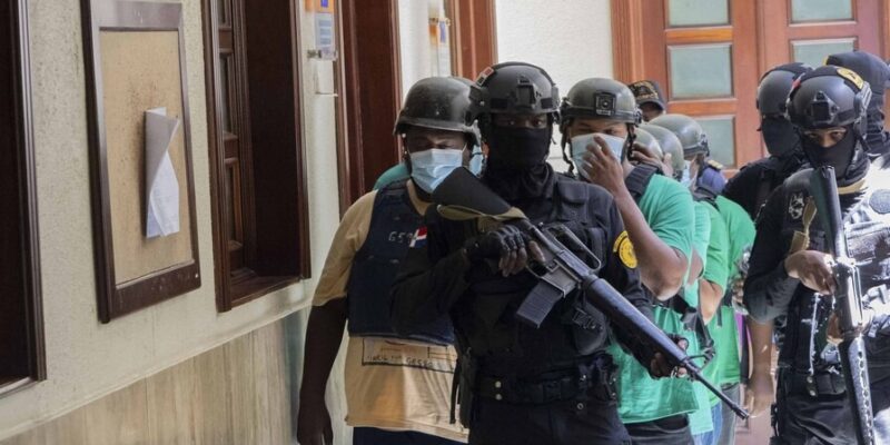 Imponen un año de prisión preventiva a presunta red acusada de fraude contra el BHD
