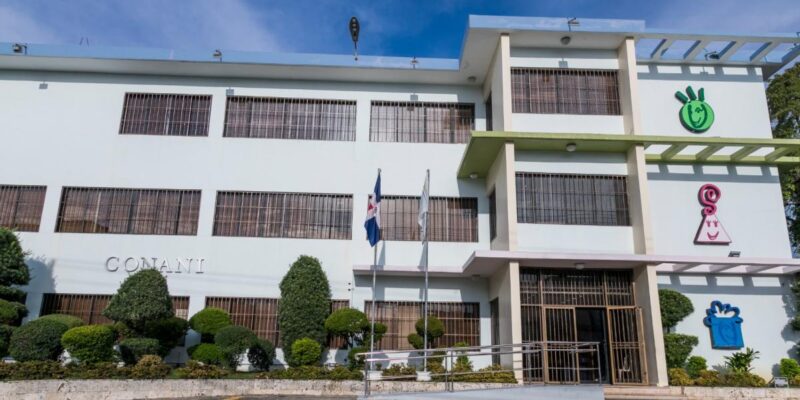 «Se estableció contacto con madre de menor imputada y existen registros de la llamada», afirma CONANI