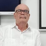 Presentan en El Seibo el libro Los del Monte, de Roberto Cassá
