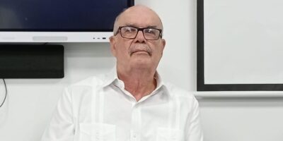 Presentan en El Seibo el libro Los del Monte, de Roberto Cassá
