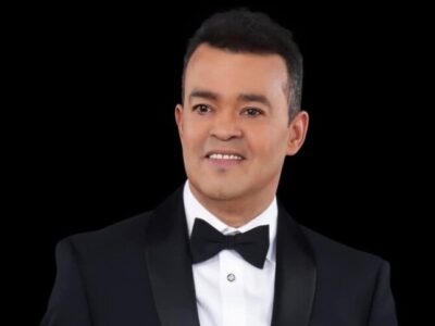 Fallece Alex Bueno, una de las voces más emblemáticas de la música dominicana