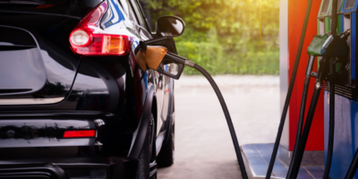 Gobierno activa plan de congelación de combustibles y ajusta precios para enfrentar crisis internacional