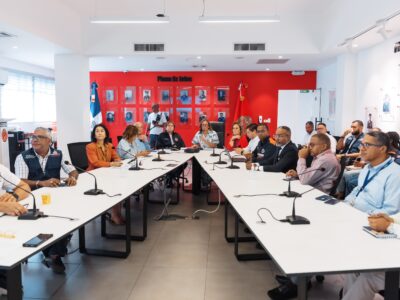 Alcaldía del DN dispone brigadistas para labores preventivas en temporada ciclónica