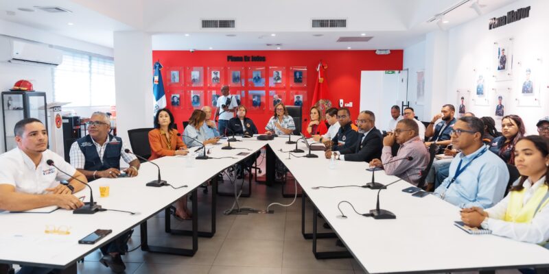 Alcaldía del DN dispone brigadistas para labores preventivas en temporada ciclónica