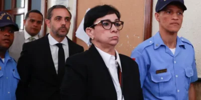 Juez envía a juicio de fondo a hermanos Espaillat; sin variación jurídica
