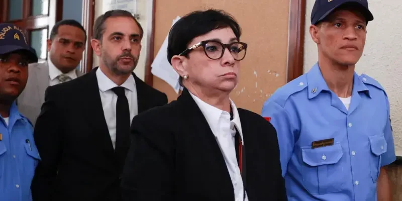 Juez envía a juicio de fondo a hermanos Espaillat; sin variación jurídica