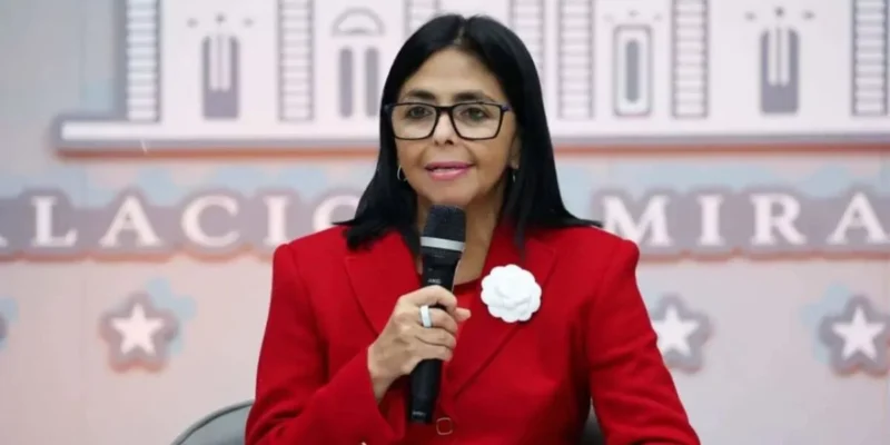 Gobierno de Venezuela crea fondo de 200 millones de dólares para atender la emergencia
