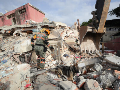 Los venezolanos despiertan sacudidos por un nuevo sismo a cinco días del doble terremoto