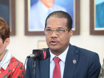 Radhamés Silverio felicita a Jorge Asjana por su elección como rector de la UASD