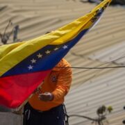 Venezuela decreta siete días de duelo nacional al cumplirse una semana de los terremotos