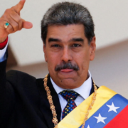 Venezuela cumple seis meses sin Nicolás Maduro devastada por los terremotos