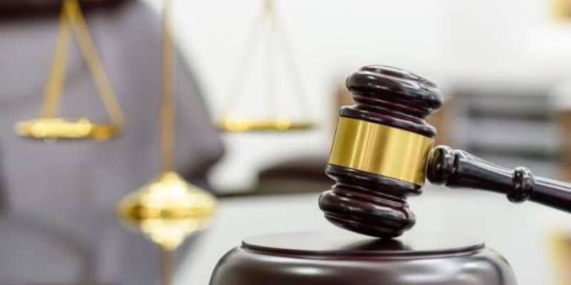 Dictan tres meses de prisión preventiva contra hombre acusado de matar a su esposa en Villa Mella