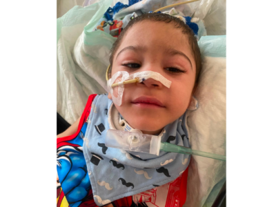 Niño con múltiples condiciones de salud necesita un tanque de oxígeno; familia pide ayuda solidaria
