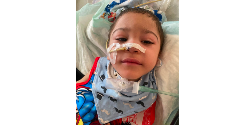 Niño con múltiples condiciones de salud necesita un tanque de oxígeno; familia pide ayuda solidaria