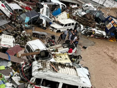 Al menos diez muertos y varios desaparecidos por inundaciones en la India