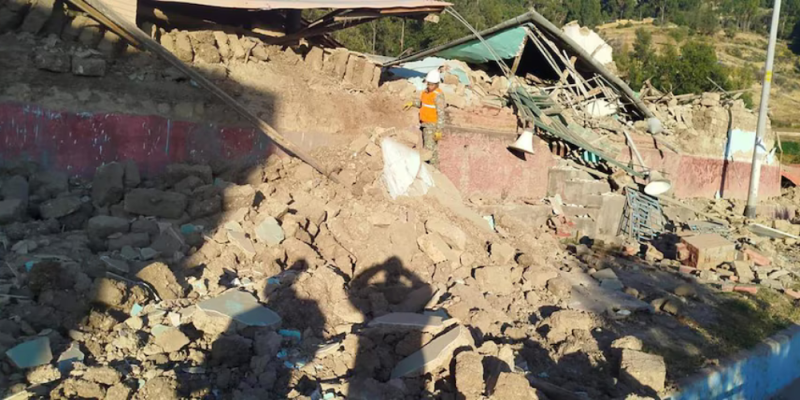 Al menos 6 fallecidos y decenas de heridos tras sismo de magnitud 5,1 en el centro de Perú