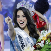 Melissa Núñez, de La Vega, es coronada Miss Universo República Dominicana 2026