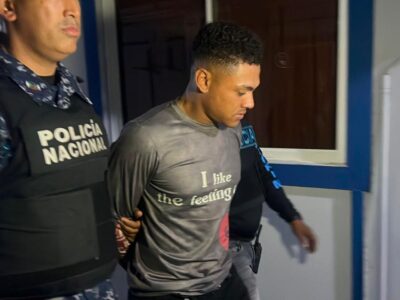 Se entrega principal sospechoso por la muerte de adolescente de 17 años en Santiago