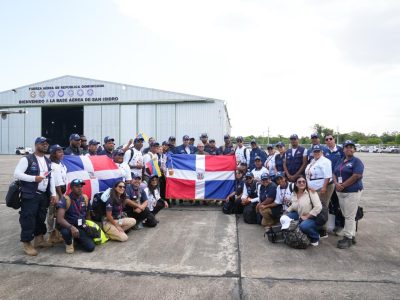 Ministro de Salud retorna al país junto al Equipo Médico de Emergencia tras culminar misión humanitaria en Venezuela