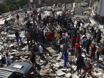 Colombia sube a 285 la cifra de muertos y mantiene en 379 los desaparecidos por terremoto