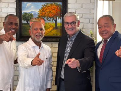 Presidente de ADP respaldan a Gonzalo Castillo en su candidatura