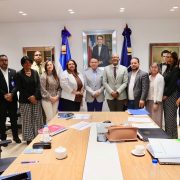SNS y CMD mantienen diálogo y trabajo conjunto para fortalecimiento prestación de servicios de salud