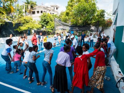 MIP, DP World y Entrena impulsan campamento para fortalecer valores y cultura de paz en Boca Chica