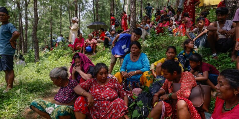 Nepal eleva a más de 1.900 los desaparecidos por la riada tras sumar 933 trabajadores