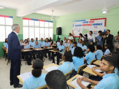 Educación de RD avanza en ciencias, equidad, acceso y aprendizaje, según PISA y UNESCO