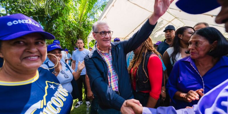 Gonzalo Castillo promete impulsar el desarrollo agropecuario de la provincia Duarte