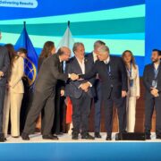 Eduardo Estrella expone ante representantes de más de 17 países la inversión dominicana en obras para fortalecer la conectividad