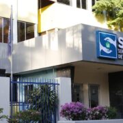 Director SNS garantiza servicios de salud ante llamado a paro y pide al Colegio Médico Dominicano retomar el diálogo