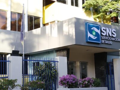 Director SNS garantiza servicios de salud ante llamado a paro y pide al Colegio Médico Dominicano retomar el diálogo