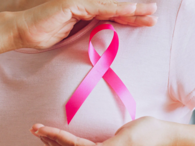 Entre carreras, maternidad y proyectos: el cáncer de mama en mujeres jóvenes