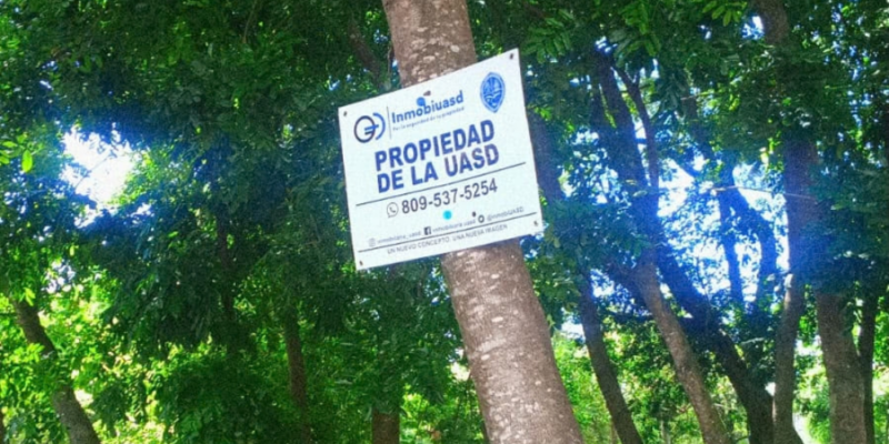Denuncian intento de delimitar solares en áreas verdes de la urbanización Palacio de Engombe