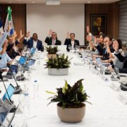 CNSS logra cobertura del 100 % para 13 medicamentos de alto costo mediante el FOMAC