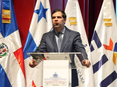 Feria del Libro cierra con 97.4 millones de pesos en ventas de libros y 714,322 visitantes