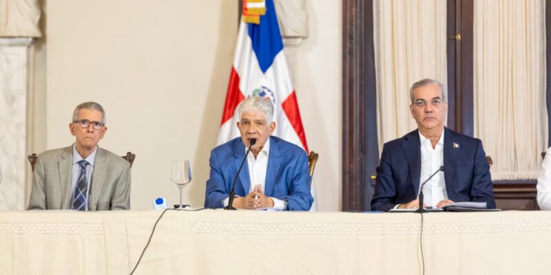 Abinader anuncia ejecución de RD$9,545 millones en obras financiadas con renegociación del contrato de Aerodom